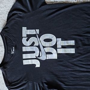 Nike Dri-Fit Tshirt